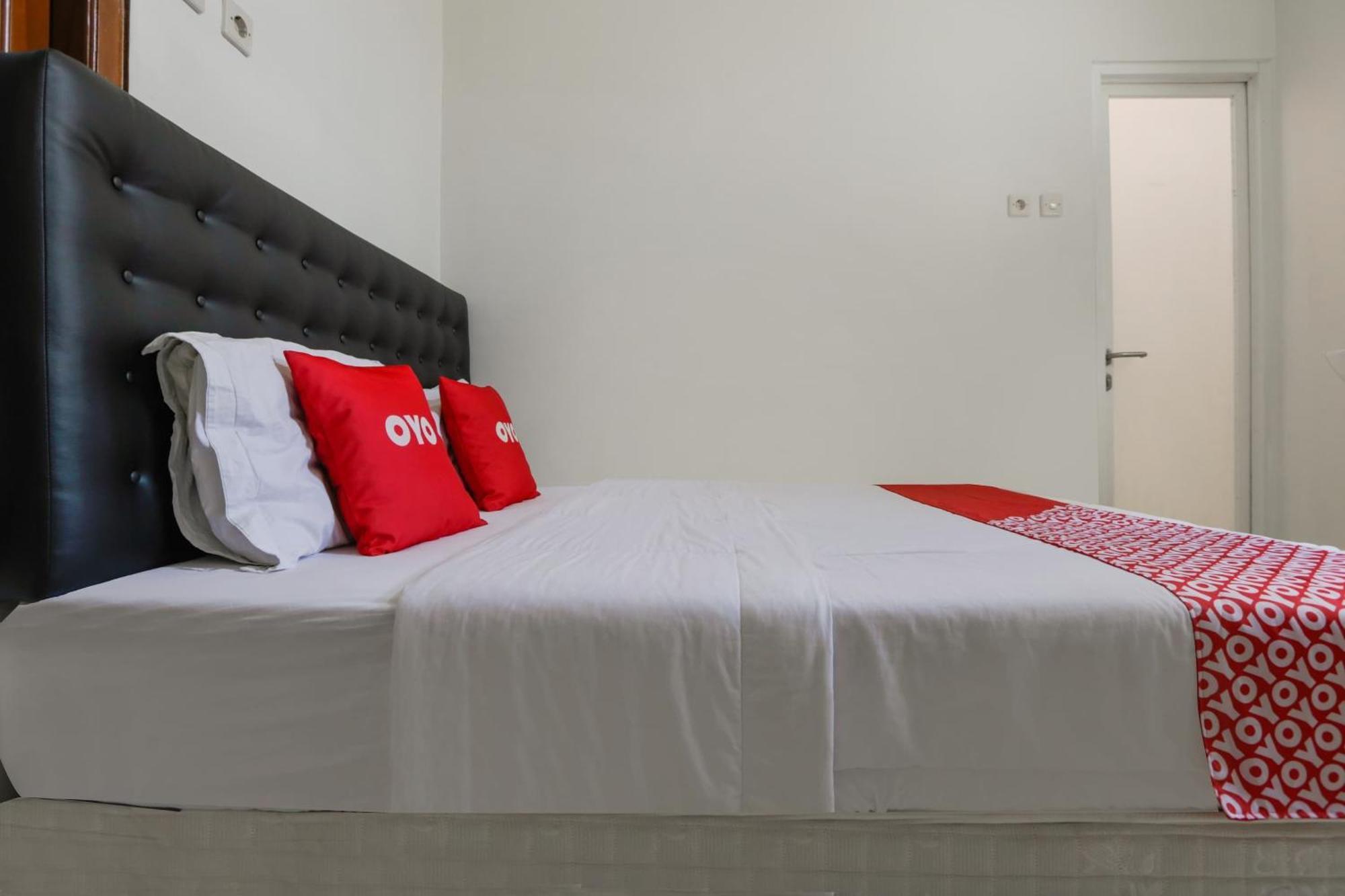 Super Oyo 3838 Tamansari Guest House Solo Εξωτερικό φωτογραφία